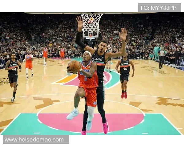 2011年圣诞大战回顾魔术与雷霆的激烈对决与精彩瞬间 2011年圣诞大战回顾魔术与雷霆的激烈对决与精彩瞬间