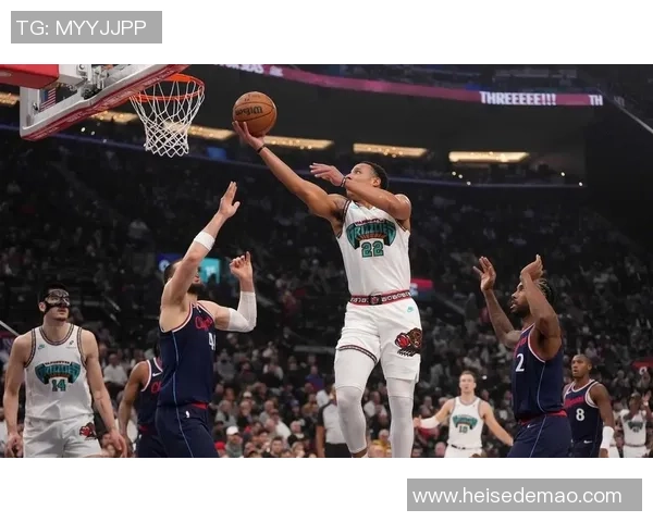 2013年季后赛快船与灰熊激战回顾精彩瞬间与关键时刻分析 2013年季后赛快船与灰熊激战回顾精彩瞬间与关键时刻分析